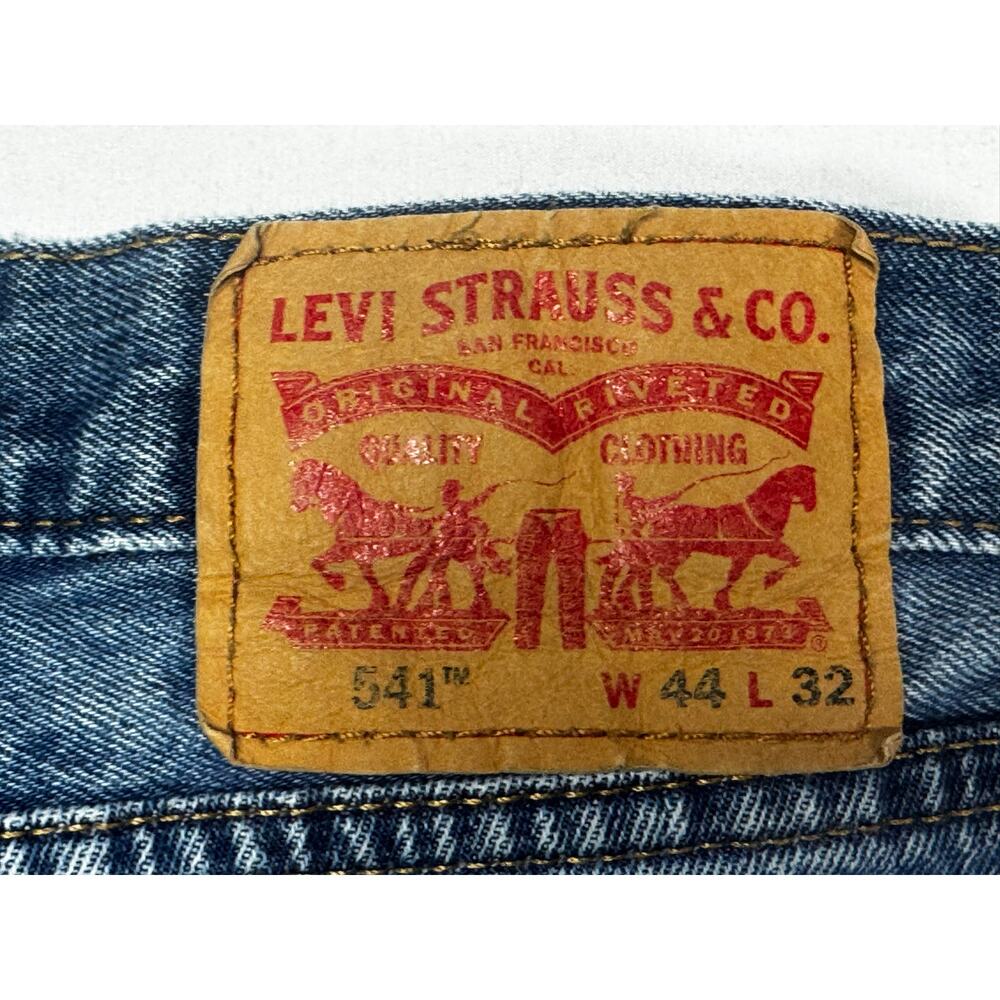 Levi's 541 Men's Athletic Tapered Leg Blue Jeans - Size 44x31* - Picture 3 of 5